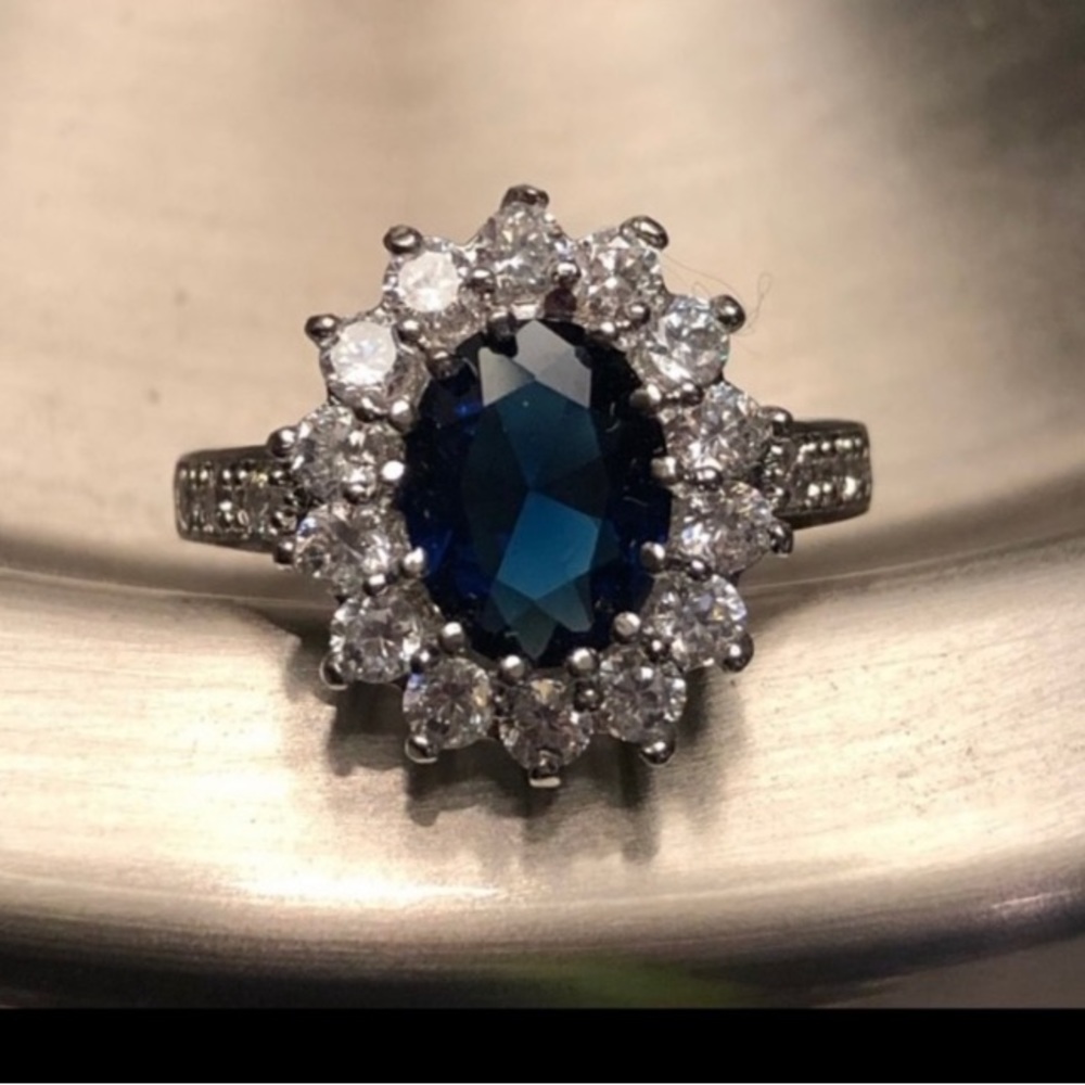 3.26ctw Oval Blue Sapphire ring size 8